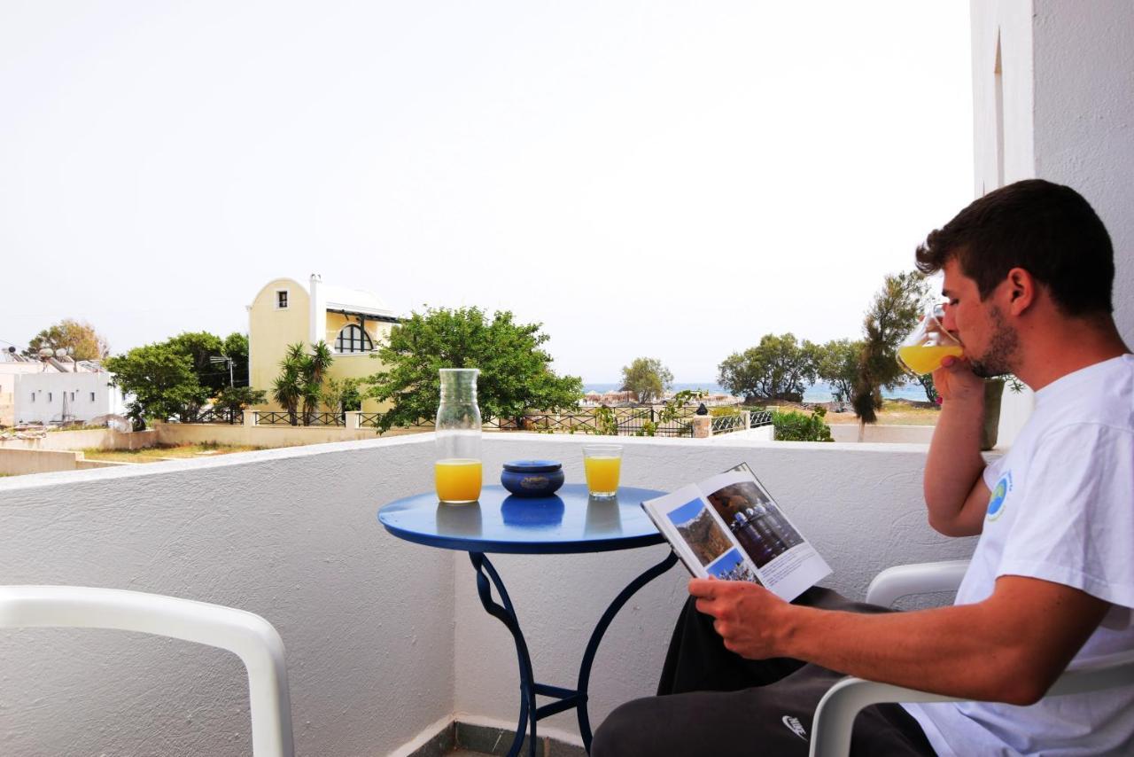 Thalassitis Coastal Apartments Perivolos  Buitenkant foto